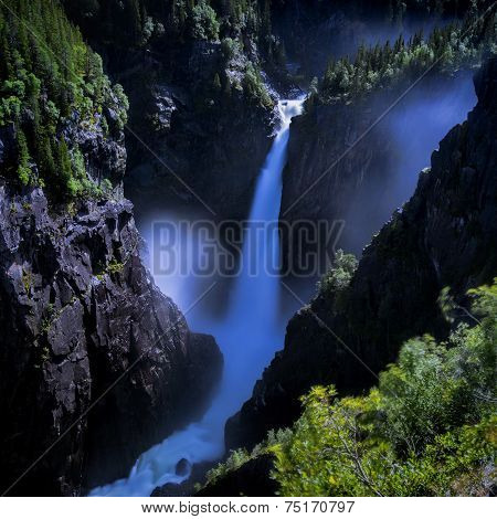 Rjukanfossen from above