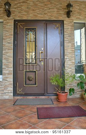 Double Entrance Door