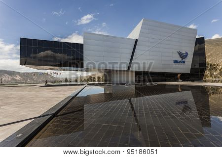 Building Unasur, Union Of South American Nations