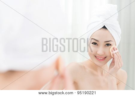 Applying powder