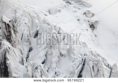 Volcán Cayambe, Glaciares