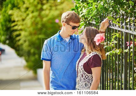 Young Romantic Couple Having A Date In San Francisco