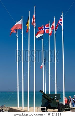 Bayraklar, Arromanches, Normandy, Fransa