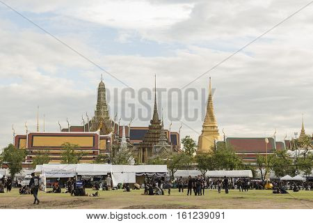 BANGKOK THAILAND - NOV 13 : A crowd of mourners at Sanam Luang while the body of Thailand Bhumibol Adulyadej keep in Grand Palace on november 13 2016