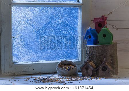 Vintage Home For Birds And Feed In Cold Wiinter