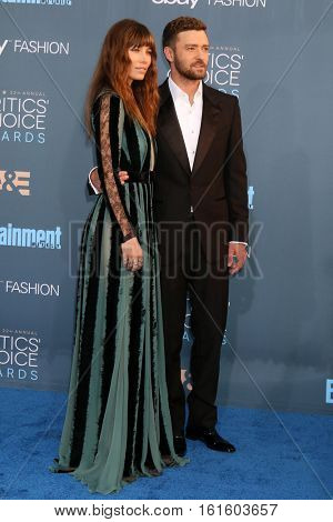 LOS ANGELES - DEC 11:  Jessical Biel, Justin Timberlake at the 22nd Annual Critics' Choice Awards at Barker Hanger on December 11, 2016 in Santa Monica, CA