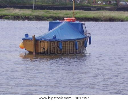 Dingy Dinghy
