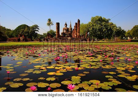 Sukhothai Historical Park Sukhothai Old Town historic civilization history tourism World Heritage Site ThailandUNESCO.