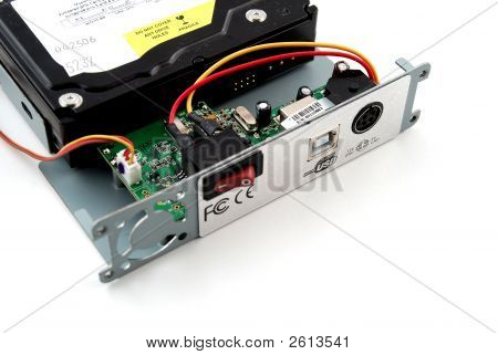 전자 부품 및 회로