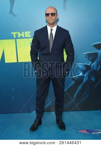 LOS ANGELES - AUG 06:  Jason Statham arrives to the 