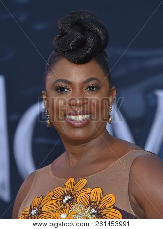 LOS ANGELES - OCT 01:  Sope Aluko arrives to the 