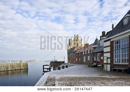 La pittoresca città di Veere, Zeeland, nei Paesi Bassi, in una giornata fredda d'inverno
