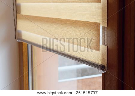 Window Roller, Duo System Day And Night, Detail