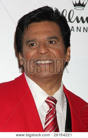 Los Angeles, nov 27: Erik Estrada kommt bei der 2011 Hollywood Christmas Parade in Hollywood Boul