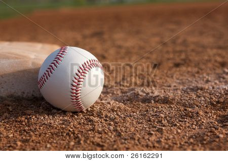 Baseball nära tredje bas med plats för kopia