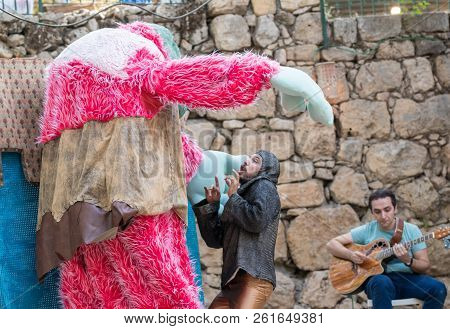 Jerusalem, Israel, September 29, 2018 : Artists In Doll Costumes Play On Scene For Visitors At The A