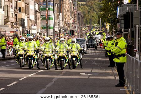 Edimburgo, Scozia, UK - 16 settembre: Moto gruppo di polizia dal Papa Benedict XVI escort dur
