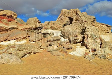 The Sahara Desert, Western White Desert, Gabel El Cristal, Cristal Mountain. Egypt. Africa