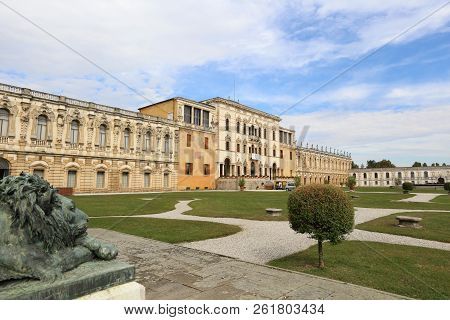 Padova, Italy - Oct 11, 2016: Baroque Architecture Of Villa Contarini On Oct 11, 2016 In Padova, Ita
