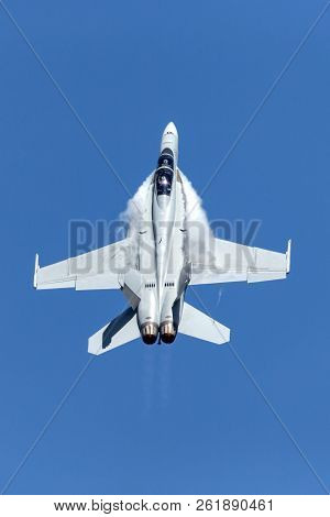 Avalon, Australia - March 3, 2013: Royal Australian Air Force (raaf) Boeing F/a-18f Super Hornet Mul