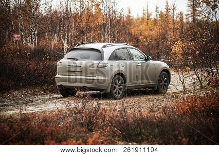 Novyy Urengoy, Russia - September 22, 2018: Motor Car Infiniti Fx35 At The Countryside.