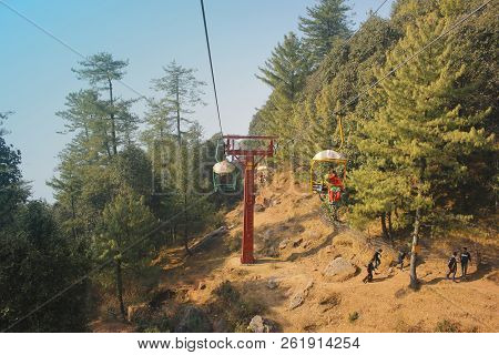 Chairlifts In Murree, Punjab, Pakistan 29/12/2016 - Amazing Adventure In Murree