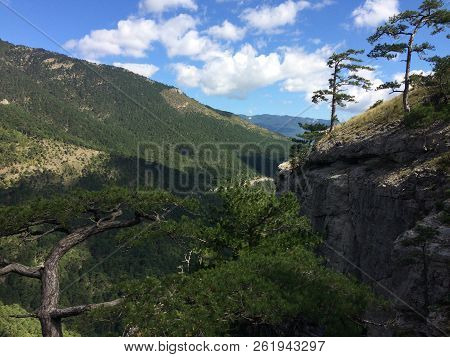 Nature In The Mountains On The Southern Coast Of Crimea. Botkin, Tarakhtashskaya, Miskhorskaya Trail