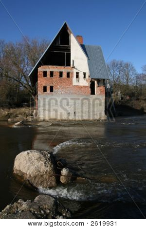 Forladte hus