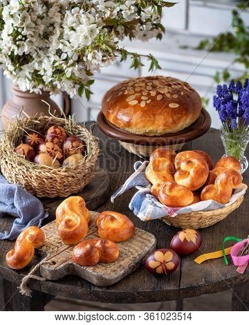 Jidasky Or Jidase And Mazanec - Traditional Czech Sweet Easter Pastry Made Of Yeast Dough, With Eggs