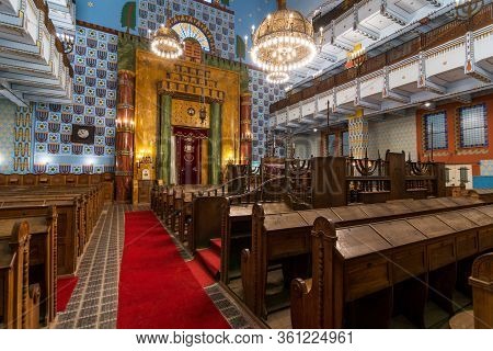 Kazinczy Street Jewish Synagogue