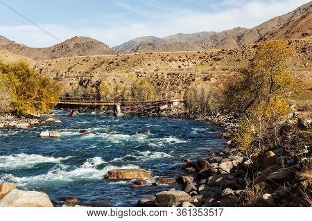 Kokemeren River Is A Right Tributary Of Naryn River Located In Jumgal District Of Naryn Province Of 
