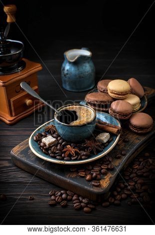 Aroma, Background, Black, Blue Kraft Cup, Breakfast, Brown,, Cinnamon, Close-up, Coffee, Coffee Grin