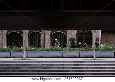Downtown Vancouver, Bc, Canada - Apr 01, 2020: Pedestrian In Downtown Vancouver Wearing A Medical Fa