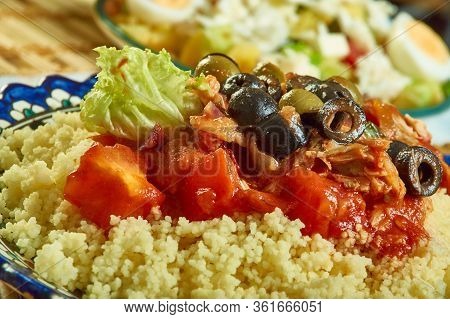 Tunisien Seskssou Bel Hout -ethnic  Fish  Couscous Close Ip
