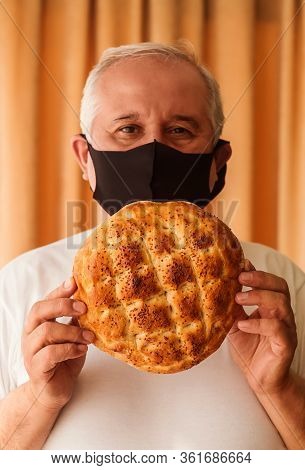 Man Wearing Protective Medical Mask With Pide 1