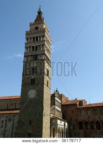 Katedrála St. Zeno ve městě Pistoia Toskánsko Itálie