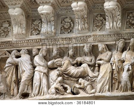 Dettagli architettonici della facciata del Duomo - Siena