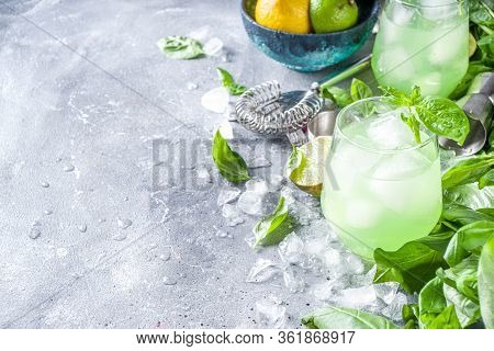 Basil Smash Gin Cocktail