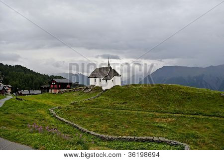 Liten kyrka