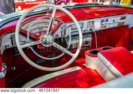Falcon Heights, Mn - June 17, 2022: Close Up Detail Interior View Of A 1956 Mercury Montclair Conver