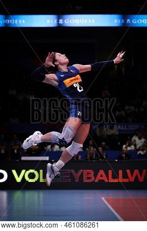 Ankara, Turkiye - June 03, 2022: Degradi Alice Carlotta Serves During Netherlands Vs Italy Vnl Pool 