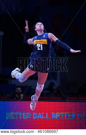 Ankara, Turkiye - June 03, 2022: Degradi Alice Carlotta Serves During Netherlands Vs Italy Vnl Pool 