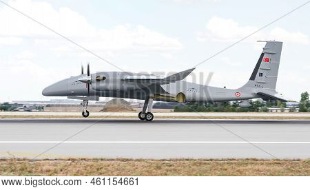 Konya, Turkiye - June 30, 2022: Baykar Technologies Bayraktar Akinci Ucav Tiha (pt-5) Landing To Kon