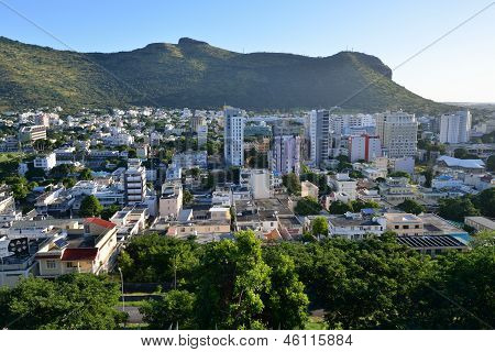 พอร์ตหลุยส์