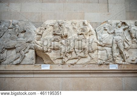 London, Uk - August 19, 2022: Exhibits From Classical Greece Inside The Famous British Muesum In Lon