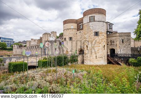 London, Uk - August 21, 2022: Superbloom, Tower Of London. The Tower's Moat Has Been Turned Into A W