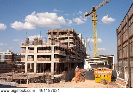 Brasilia, Brazil September 8, 2022 Construction Of New Apartment Buildings In The Northwest Of Brasi