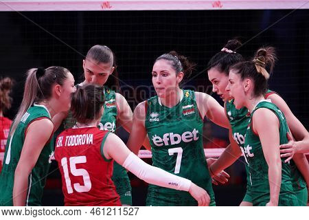 Ankara, Turkiye - June 03, 2022: Bulgaria Players Celebrating Score Point During Serbia Vnl Pool Mat