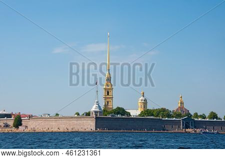 St. Petersburg, Russia - August 15 , 2022: Peter And Paul Fortress On Zayachy Island. . High Quality