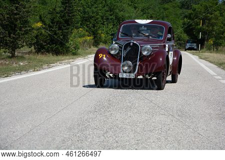 Fiat 508 S Mm Balilla Berlinetta Aerodinamica 1935 On An Old Racing Car In Rally Mille Miglia 2022 T